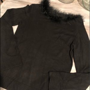MAX STUDIO..... fur trimmed sweater